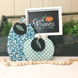Set of 2 Wood Pumpkins - Double Sided (Tags Not Included)