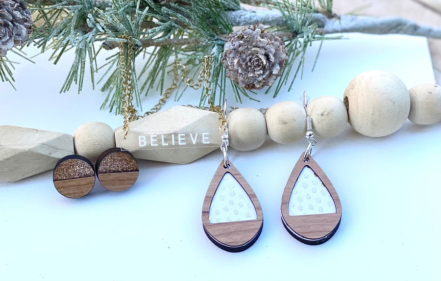 Christmas Earrings and Acrylic Bar Necklace - Believe